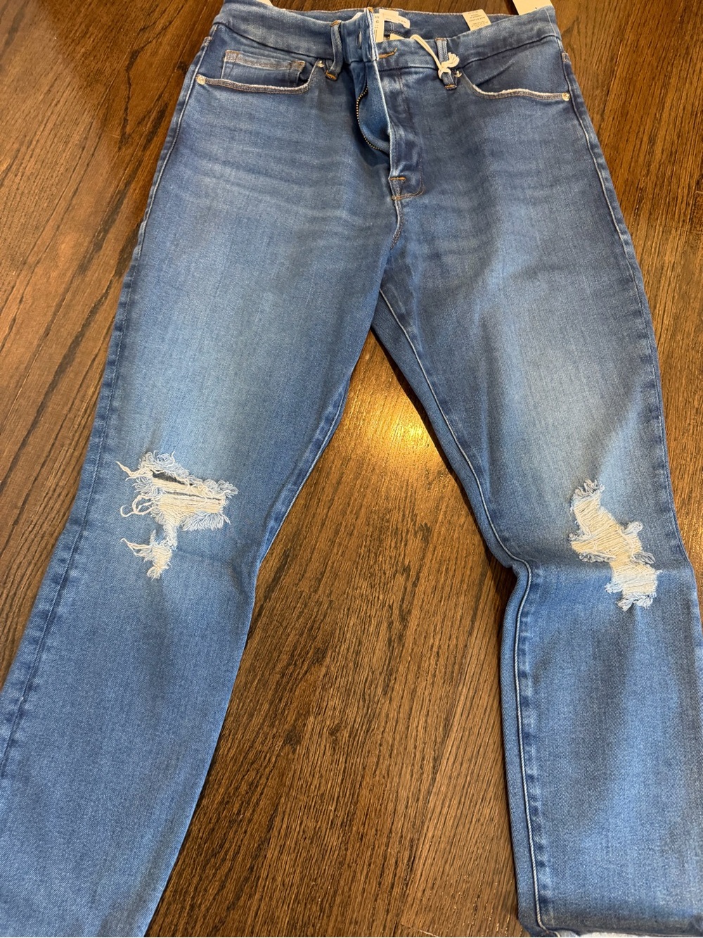 Distressed Blue Jeans cropped